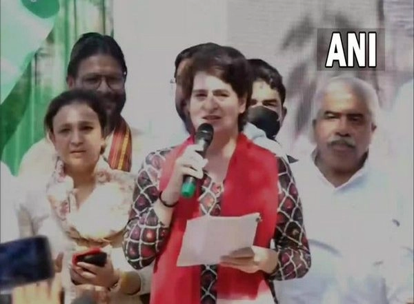 Priyanka Gandhi to Address 'Pratigya Rally' in Uttar Pradesh's Gorakhpur on October 31
